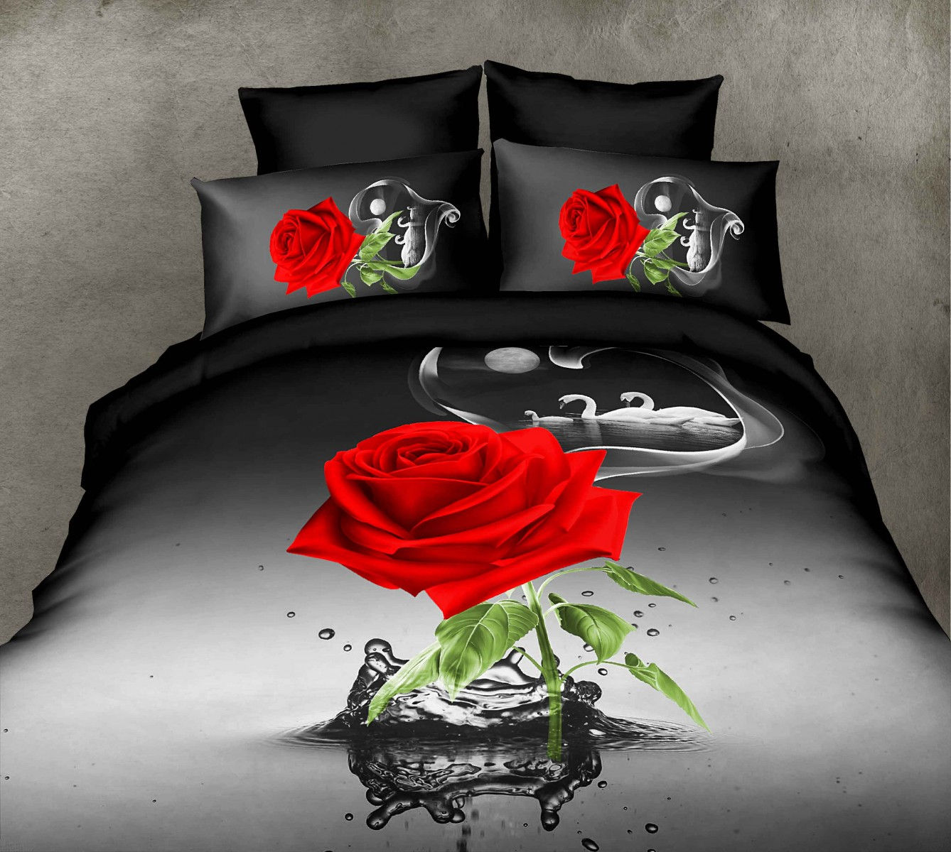 Постельное белье чёрное с красными розами